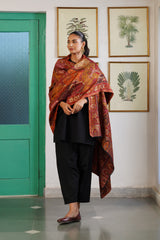 His & Her Woven Deep Red and Beige Shawl Set – Jacquard Shawls for Wedding Gifting