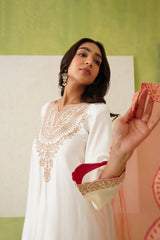 Noor Cream Embroidered Set with Organza Dupatta- Inching India