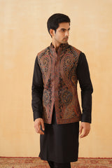 Black Kaani Jacquard Jacket with Kurta & Pant- Inchingindia