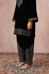 Aafreen Black Velvet Embroidered Set