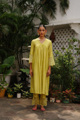 Green Suit Set with Pink Dupatta For Women's