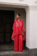 Strawberry Pink Embroidered Cape Set- Inchingindia