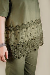 Seher Olive 3D Cutwork Set