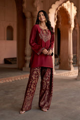 Jashn Maroon Embroidered Brocade Farshi Set, maroon embroidered kurta with brocade farshi and organza dupatta, image 6 of 12