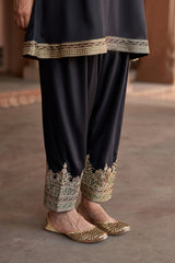 Jashn Black Embroidered Salwar Set with Wine Dupatta, black paisley embroidered kurta salwar with wine organza dupatta, image 12 of 13