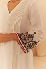 White Pleated Suit Set with Striped Dupatta- Inchingindia