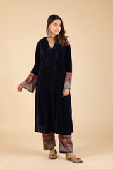 Navy Blue Crush Suit with Women Chanderi Dupatta - Inching India