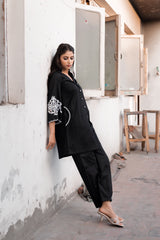 BLACK EMBROIDERED SUIT SET