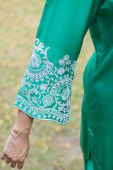 Emerald Green Embroidered Farshi Salwar Set