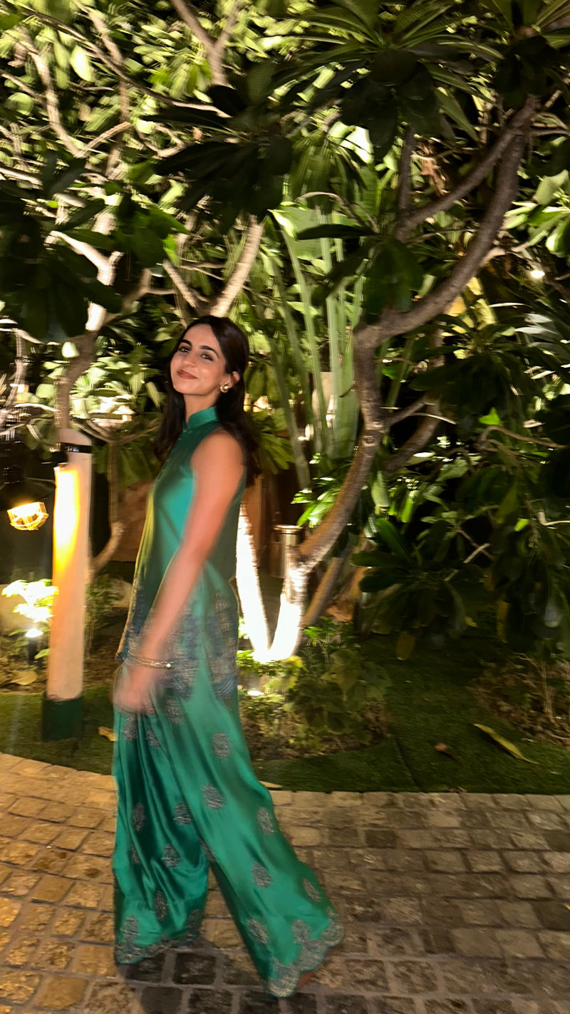 Meher Emerald Green Embroidered Farshi Set