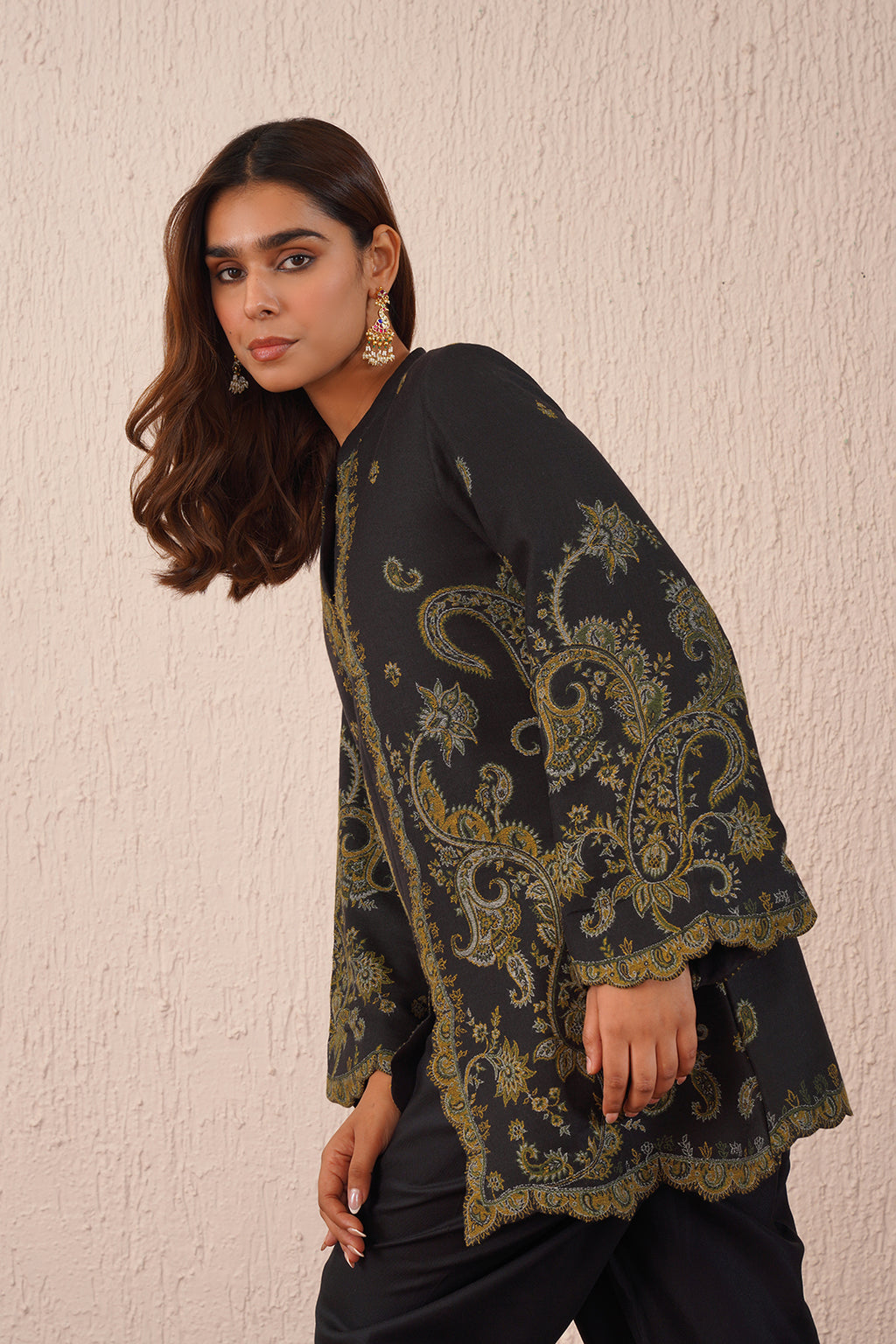 Inhing Black Woven Velvet Dhoti Set | Elegant Festive Wear for Women – INCHING ...