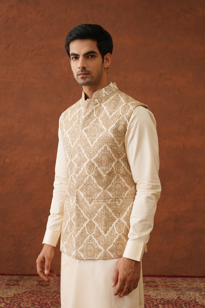 Cream Embroidered Paisley Jacket with Kurta & Pant- Inchingindia