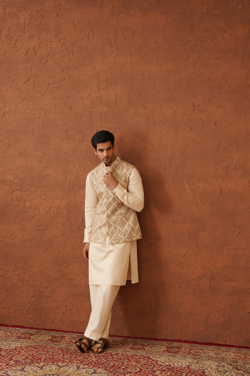 Cream Embroidered Paisley Jacket with Kurta & Pant- Inchingindia