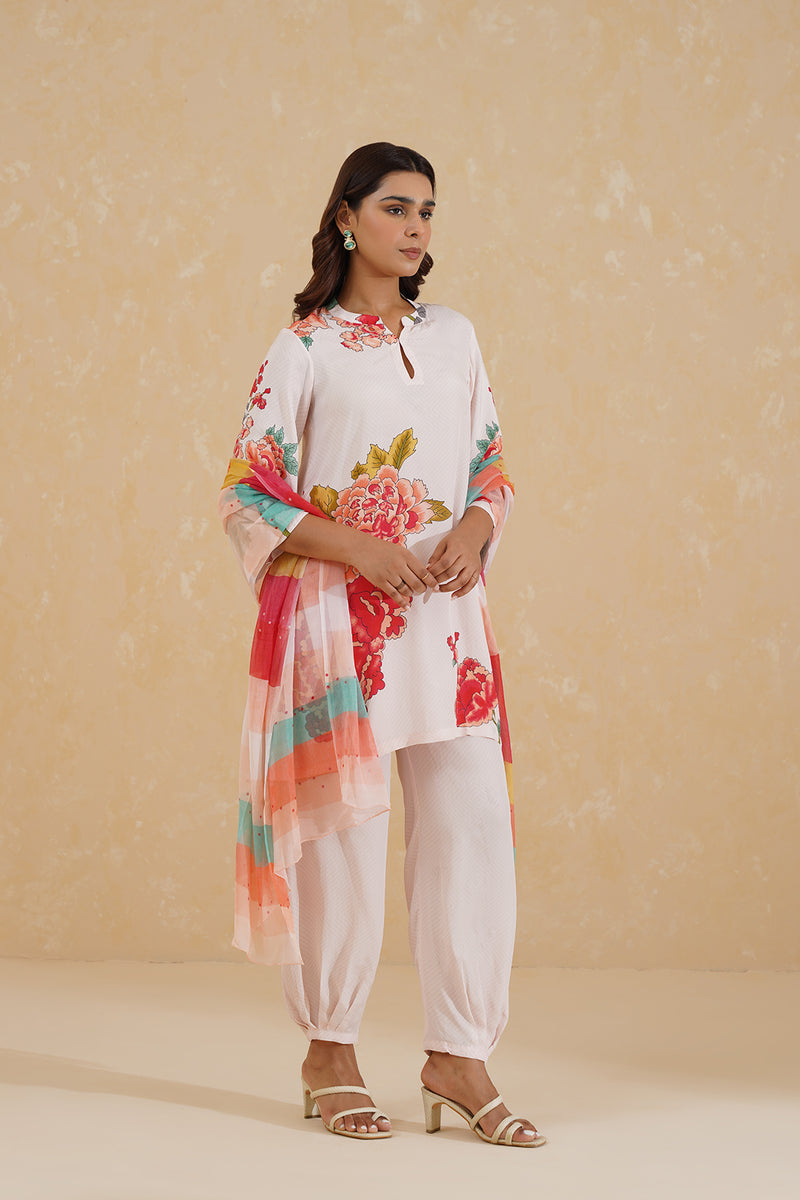 Pink Floral Printed Suit with Dupatta- Inchingindia