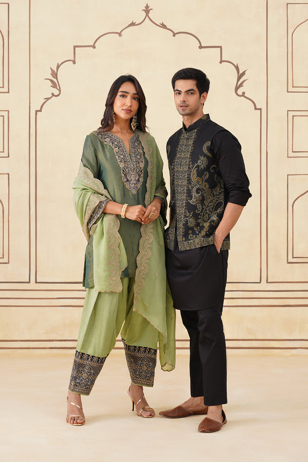 Green Crush Tissue Hand Embroidered Set with Organza Dupatta-Inching India 