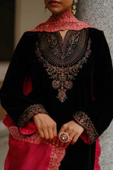 Black Velvet Suit Set with Contrast Pink Dupatta -Inching India 