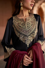 Jashn Black Embroidered Salwar Set with Wine Dupatta, black paisley embroidered kurta salwar with wine organza dupatta, image 8 of 13