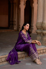 Jashn Wine Hand Embroidered Farshi Set, wine hand embroidered kurta with farshi and organza dupatta, image 12 of 13