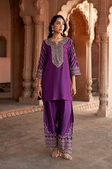 Jashn Wine Hand Embroidered Farshi Set, wine hand embroidered kurta with farshi and organza dupatta, image 8 of 13