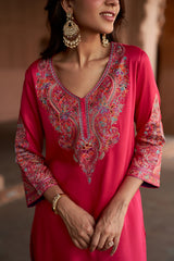 Jashn Hot Pink Aari Embroidered Salwar Set, hot pink aari paisley embroidered kurta salwar with organza dupatta, image 7 of 10