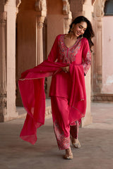 Jashn Hot Pink Aari Embroidered Salwar Set, hot pink aari paisley embroidered kurta salwar with organza dupatta, image 10 of 10