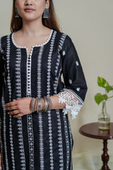 BLACK EMBROIDERED KURTA SET