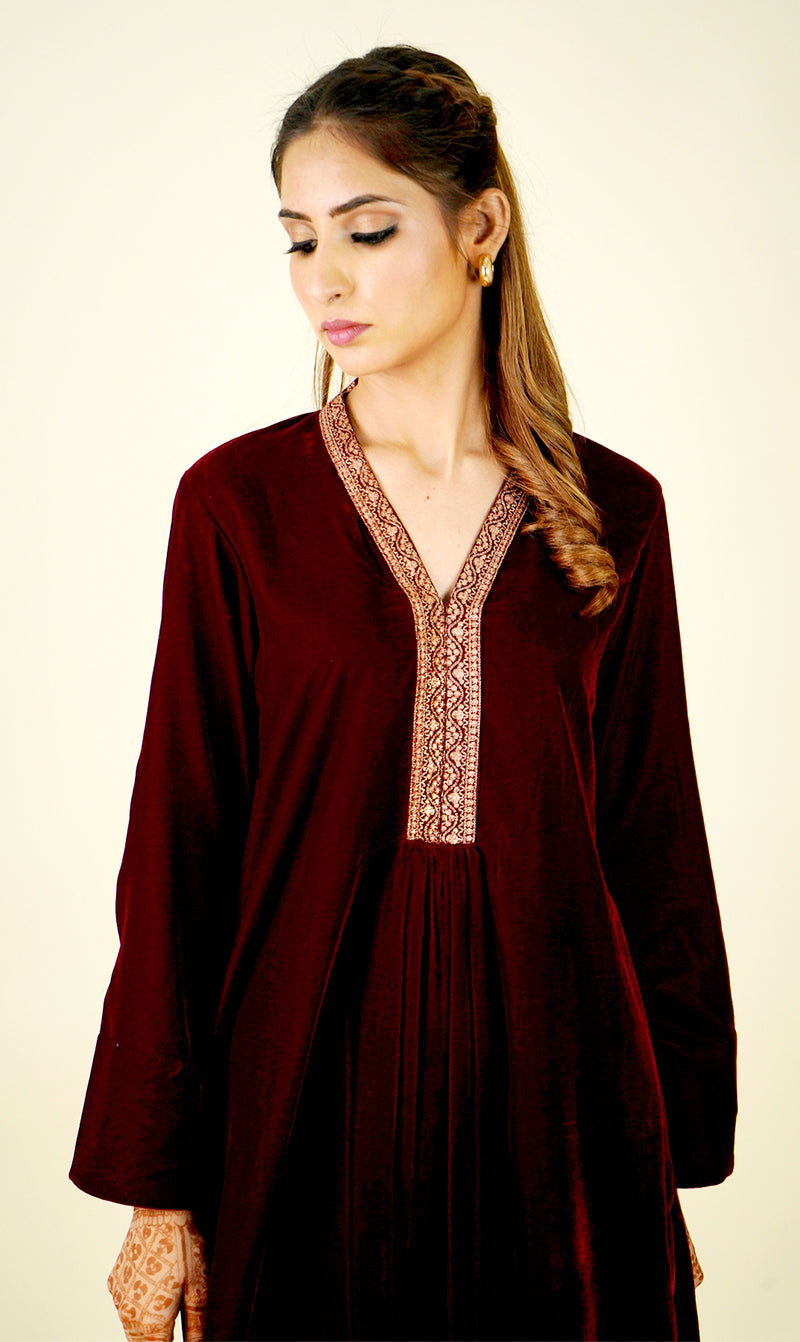 Beautiful Maroon Velvet Suit Set with dupatta-Inching India 